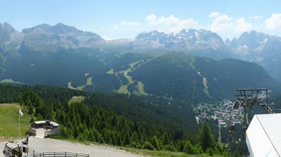 immagine della webcam nei dintorni di Madonna di Campiglio: webcam Campo Carlo Magno