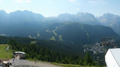 immagine della webcam nei dintorni di Carisolo: webcam Campo Carlo Magno