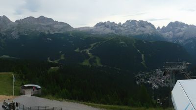 immagine della webcam nei dintorni di Caderzone Terme: webcam Campo Carlo Magno