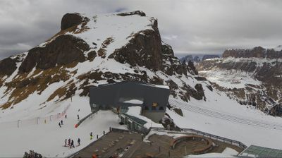 immagine della webcam nei dintorni di San Giovanni di Fassa: webcam Porta Vescovo