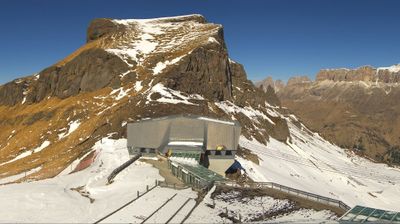 immagine della webcam nei dintorni di Campitello di Fassa: webcam Porta Vescovo