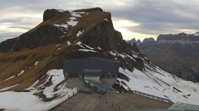 immagine della webcam nei dintorni di Canazei: webcam Porta Vescovo