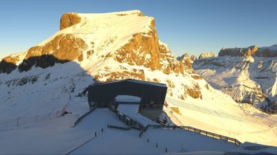 immagine della webcam nei dintorni di Malga Ciapela: webcam Porta Vescovo