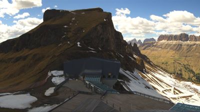 immagine della webcam nei dintorni di Campitello di Fassa: webcam Porta Vescovo