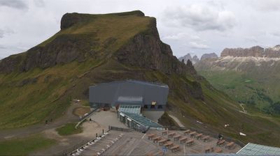immagine della webcam nei dintorni di Malga Ciapela: webcam Porta Vescovo