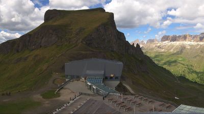 immagine della webcam nei dintorni di Selva di Val Gardena: webcam Porta Vescovo