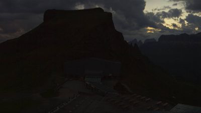 immagine della webcam nei dintorni di Cima Portavescovo: webcam Porta Vescovo