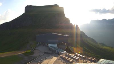 immagine della webcam nei dintorni di Passo San Pellegrino: webcam Porta Vescovo