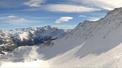 immagine della webcam nei dintorni di La Palud: webcam Cresta Youla