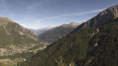 immagine della webcam nei dintorni di Courmayeur: webcam Entreves
