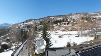 immagine della webcam nei dintorni di Brusson: webcam La Magdeleine