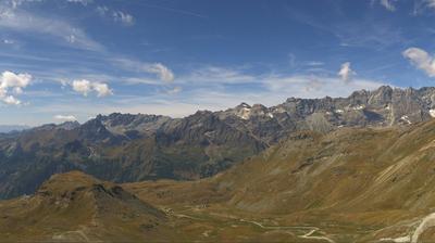 immagine della webcam nei dintorni di Punta Indren: webcam Valtournenche Colle Superiore