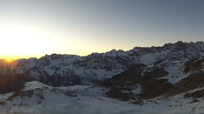 immagine della webcam nei dintorni di Cervinia Plateau Rosa: webcam Valtournenche Colle Superiore