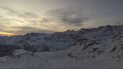 immagine della webcam nei dintorni di Cervinia: webcam Valtournenche Colle Superiore