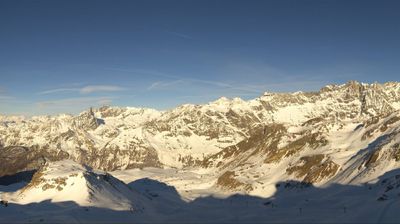 immagine della webcam nei dintorni di Valtournenche: webcam Valtournenche Colle Superiore