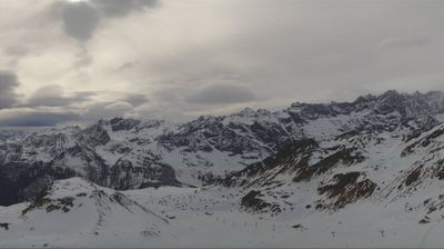 immagine della webcam nei dintorni di Breuil-Cervinia: webcam Valtournenche Colle Superiore