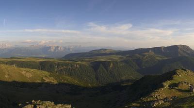 immagine della webcam nei dintorni di Racines: webcam Altopiano di Vezzena