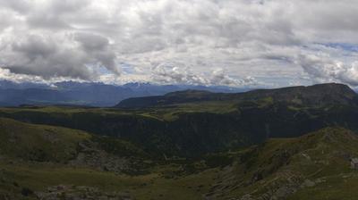 immagine della webcam nei dintorni di Campo di Trens: webcam Altopiano di Vezzena