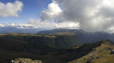 immagine della webcam nei dintorni di Altopiano di Vezzena: webcam Sarentino