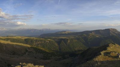 immagine della webcam nei dintorni di Rifiano: webcam Altopiano di Vezzena