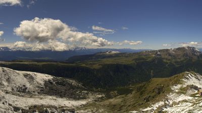 immagine della webcam nei dintorni di San Leonardo in Passiria: webcam Altopiano di Vezzena