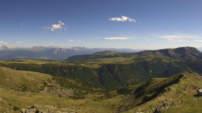immagine della webcam nei dintorni di Villandro: webcam Altopiano di Vezzena