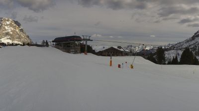 immagine della webcam nei dintorni di Cortina d'Ampezzo: webcam Pescul