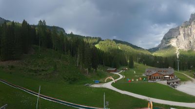 immagine della webcam nei dintorni di Livinallongo del Col di Lana: webcam Alleghe