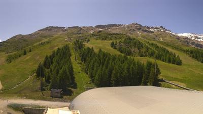 immagine della webcam nei dintorni di Passo Tonale: webcam Santa Caterina Valfurva