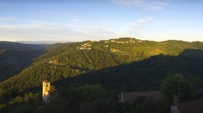 immagine della webcam nei dintorni di Lequio Berria: webcam Arguello