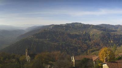immagine della webcam nei dintorni di Cerretto Langhe: webcam Arguello