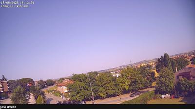immagine della webcam nei dintorni di Ponte Sasso: webcam Jesi