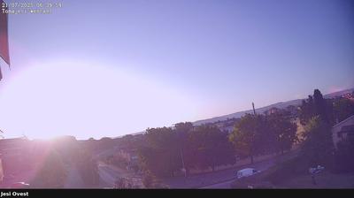 immagine della webcam nei dintorni di Macerata: webcam Jesi