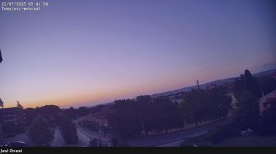 immagine della webcam nei dintorni di Torrette di Fano: webcam Jesi