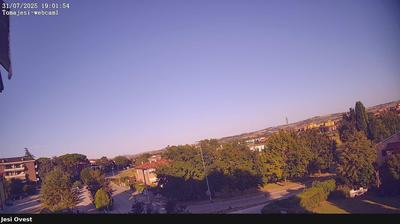 immagine della webcam nei dintorni di Senigallia: webcam Jesi
