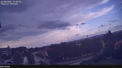 immagine della webcam nei dintorni di Ponte Sasso: webcam Jesi