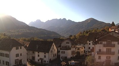 immagine della webcam nei dintorni di San Pietro di Cadore: webcam Ovaro