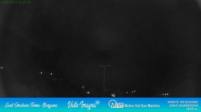 immagine della webcam nei dintorni di Monte Marenzo: webcam Valsecca