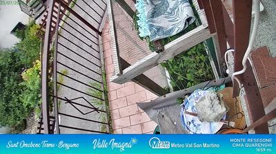 immagine della webcam nei dintorni di Piani d'Erna: webcam Valsecca