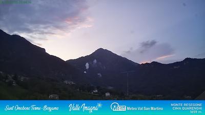 immagine della webcam nei dintorni di Suello: webcam Valsecca