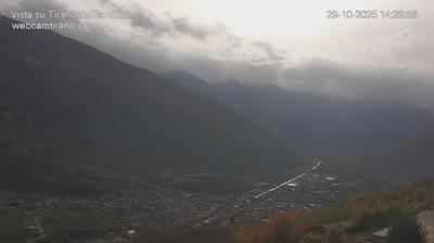 immagine della webcam nei dintorni di Lanzada: webcam Tirano