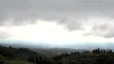 immagine della webcam nei dintorni di Montebonello: webcam Reggello
