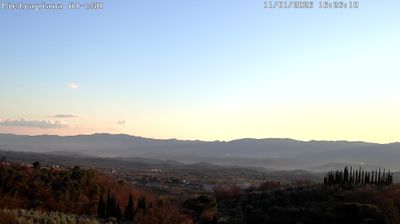 immagine della webcam nei dintorni di San Donato in Collina: webcam Reggello