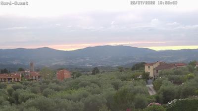 immagine della webcam nei dintorni di Firenze Peretola: webcam Reggello