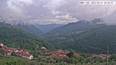 immagine della webcam nei dintorni di Monesi: webcam Armo