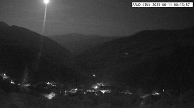 immagine della webcam nei dintorni di Nasino: webcam Armo