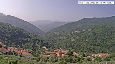immagine della webcam nei dintorni di Pieve di Teco: webcam Armo
