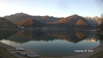 immagine della webcam nei dintorni di Zuclo: webcam Molina di Ledro