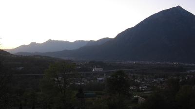 immagine della webcam nei dintorni di Tambre: webcam Pieve d'Alpago