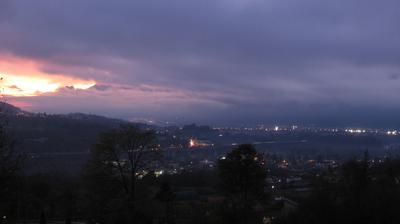 immagine della webcam nei dintorni di Nevegal: webcam Pieve d'Alpago